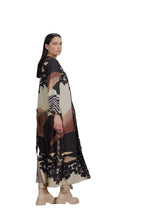 Load image into Gallery viewer, Skyscrappers Kimono