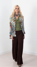 Load image into Gallery viewer, Floral Composition Loose Shirt - Petit Pois by Viviana G