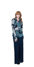Load image into Gallery viewer, Phoenix Button Front Shirt - Petit Pois by Viviana G