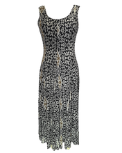 Load image into Gallery viewer, Magnetic Princess Dress - Petit Pois by Viviana G
