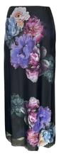 Load image into Gallery viewer, Romance Bouquet Long Skirt