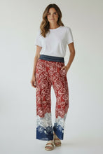 Load image into Gallery viewer, White Flower Lined Pants